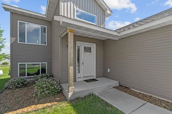 720 Mallard AVE, Winsted, MN 55395