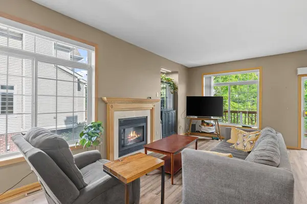 208 Christenson WAY NE, Fridley, MN 55432