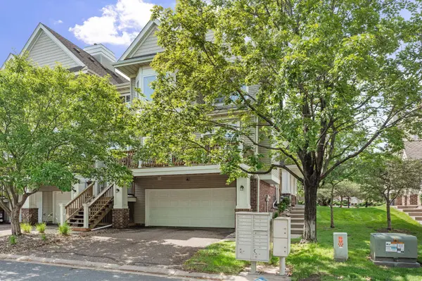 208 Christenson WAY NE, Fridley, MN 55432