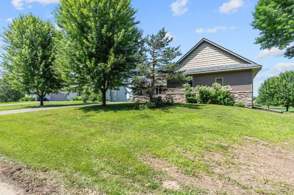 9751 Kahler AVE NE, Otsego, MN 55362