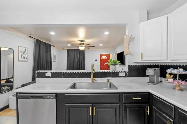3952 Bloomington AVE, Minneapolis, MN 55407