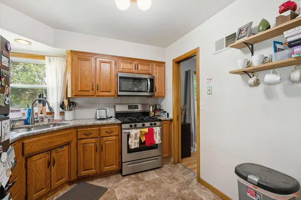 6819 Eliot View RD, Saint Louis Park, MN 55426