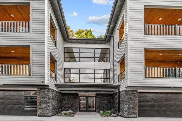 5742 Shady Oak RD S #6, Minnetonka, MN 55343