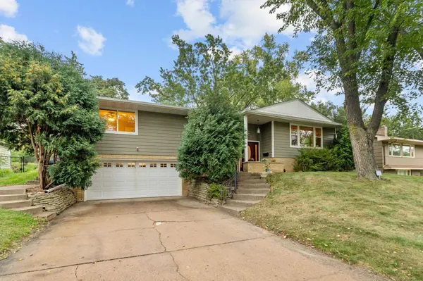2401 Gettysburg AVE S, Saint Louis Park, MN 55426