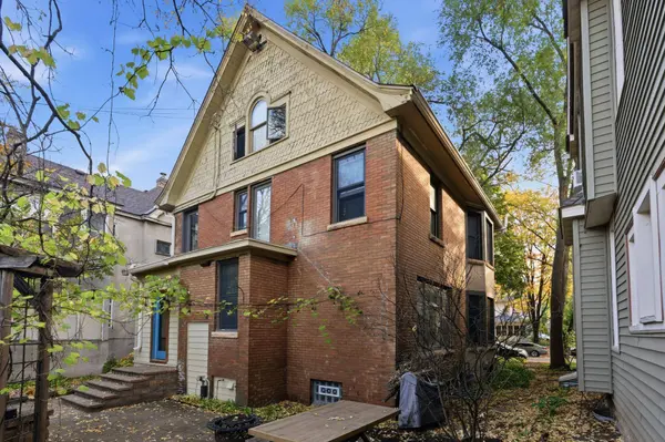 2708 Emerson AVE S, Minneapolis, MN 55408