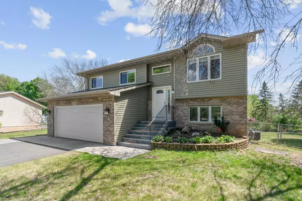 5640 149th LN NW, Ramsey, MN 55303