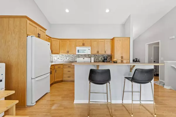 554 Marmik CIR, Hastings, MN 55033