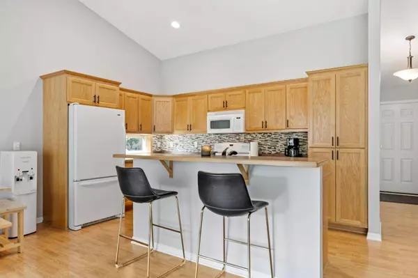 554 Marmik CIR, Hastings, MN 55033