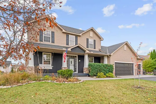 9499 Gander LN, Minnetrista, MN 55375