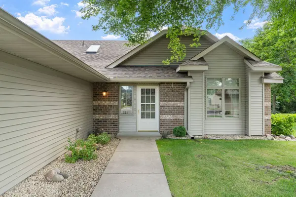 3700 Ladyslipper LN N, Brooklyn Park, MN 55443