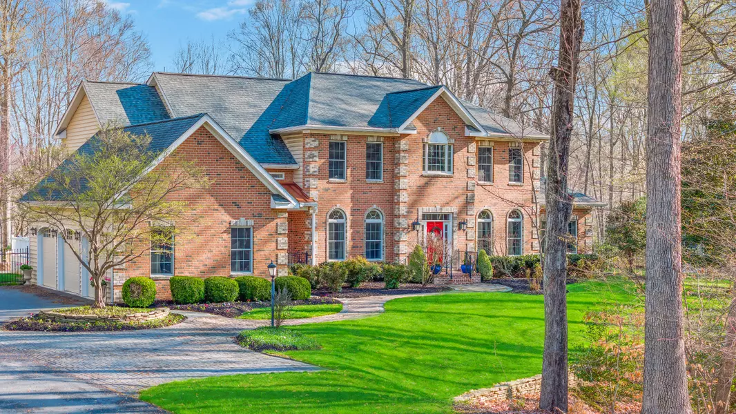 2000 Haverford Cir, Crownsville, MD 21032-2232