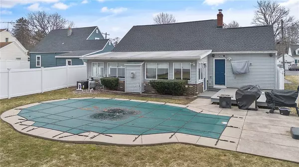 107 Dormar DR, Syracuse, NY 13212