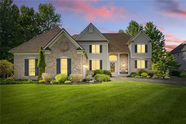 22 Orange Tree CIR, Rochester, NY 14624