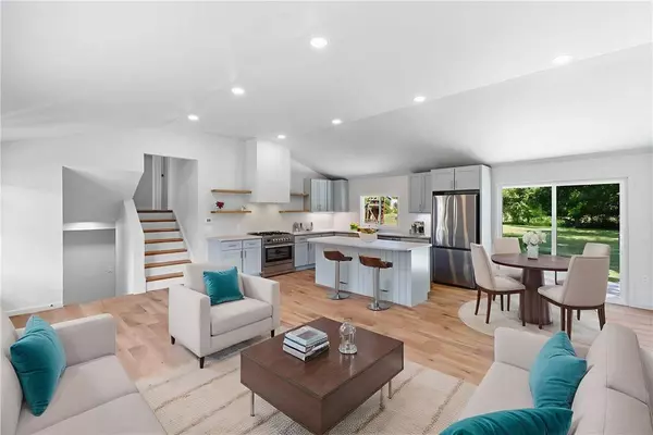 76 Summer Sky DR, Rochester, NY 14623