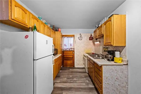 110-112 Evelyn ST, Rochester, NY 14606