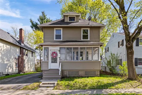 9 Welstead PL, Rochester, NY 14613