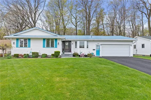 129 Alhambra DR, Rochester, NY 14622