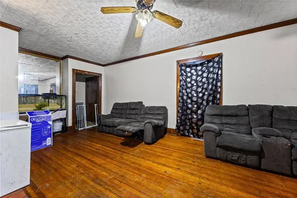 18 Bauer ST, Rochester, NY 14606