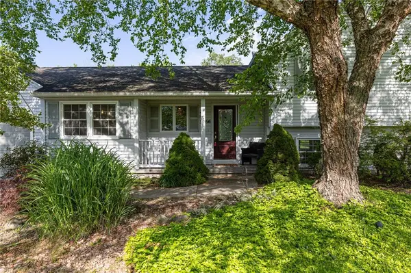 5766 Coppersmith TRL, Ontario, NY 14519
