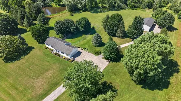 7589 Creamery RD, Bergen, NY 14416