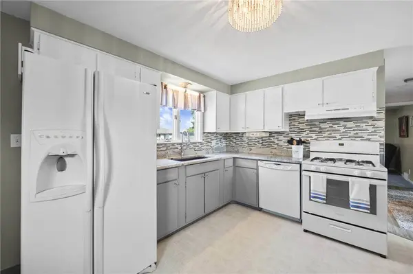 66 Green TER, Depew, NY 14043