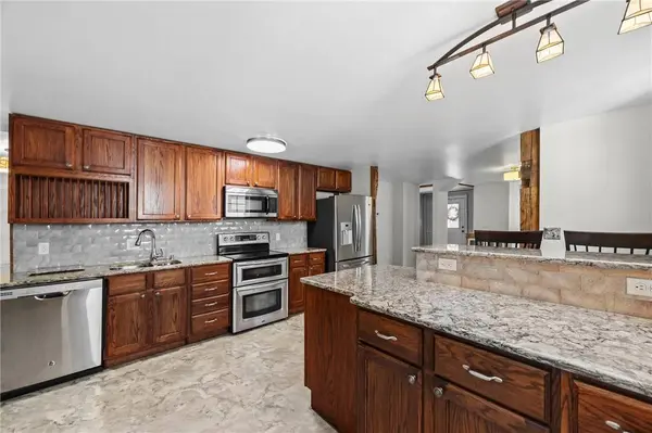 91 State ST, Brockport, NY 14420