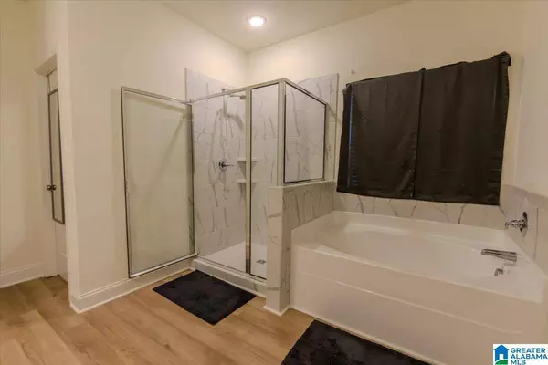 6120 WOODBROOK LANE, Mccalla, AL 35111