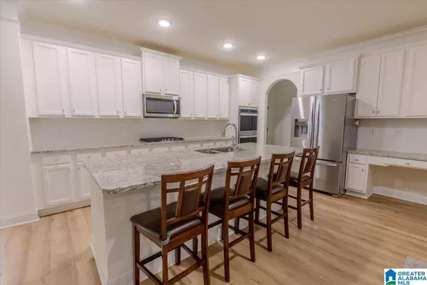 6120 WOODBROOK LANE, Mccalla, AL 35111