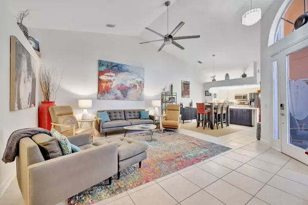 209 River WALK, Hutchinson Island, FL 34949