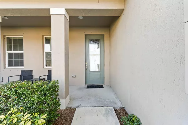 1719 Party PL, Fort Pierce, FL 34947