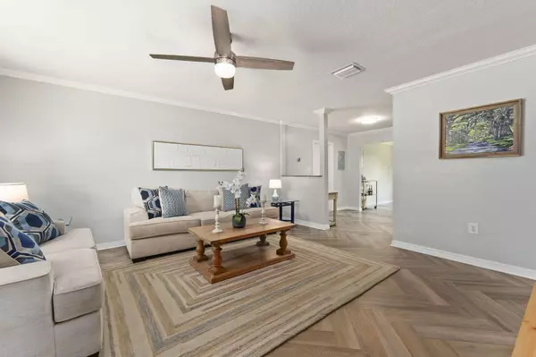 7907 Lakeside WAY, Fort Pierce, FL 34951