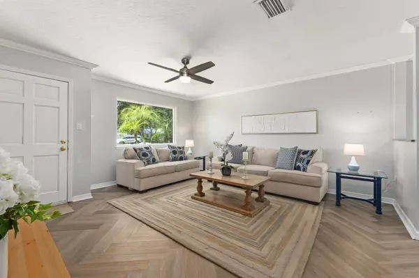 7907 Lakeside WAY, Fort Pierce, FL 34951