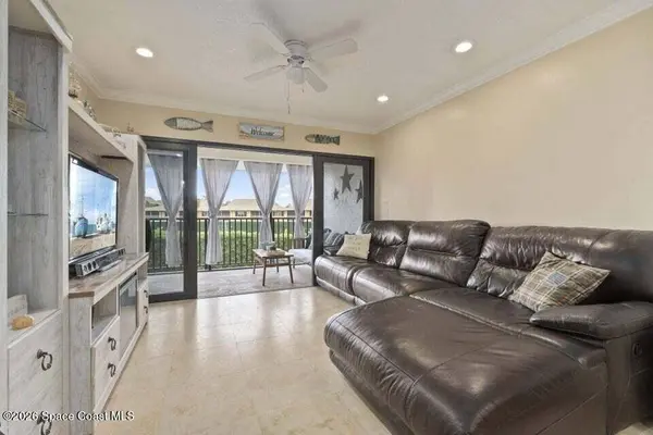 2400 S Ocean DR #V-122, Hutchinson Island, FL 34949