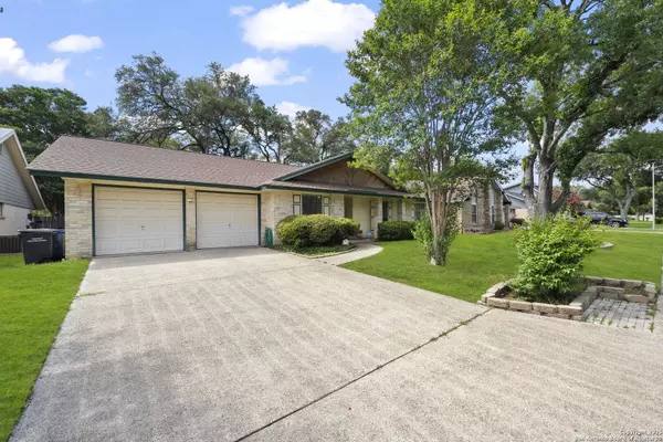 2711 Oak Leigh, San Antonio, TX 78232