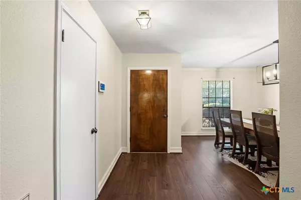 2711 Oak Leigh ST, San Antonio, TX 78232