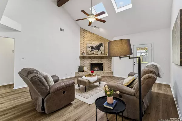 7708 Brunning Ct, Live Oak, TX 78233