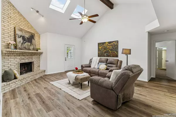 7708 Brunning Ct, Live Oak, TX 78233