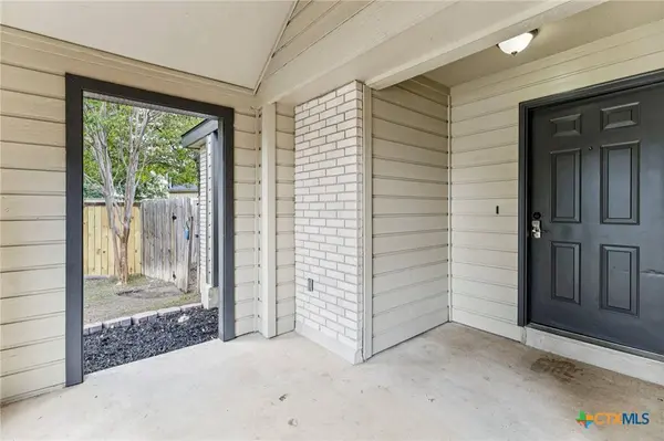 7708 Brunning CT, Live Oak, TX 78233