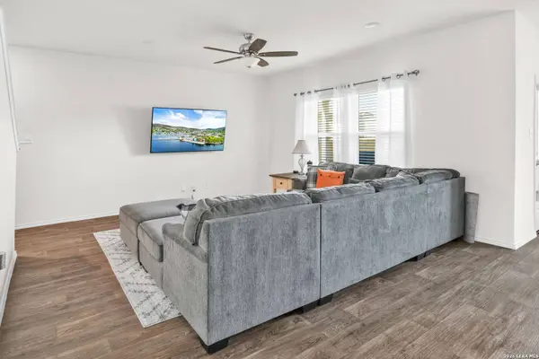 13319 Winemaker, San Antonio, TX 78223