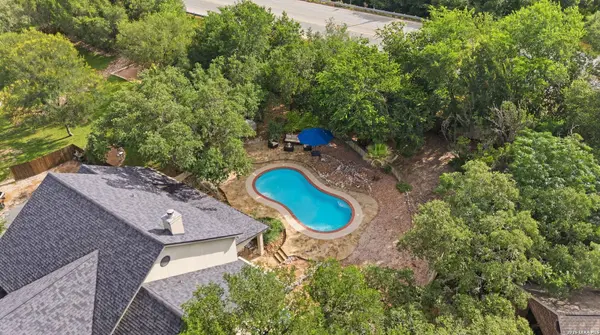 9619 ASTER CIR, Garden Ridge, TX 78266