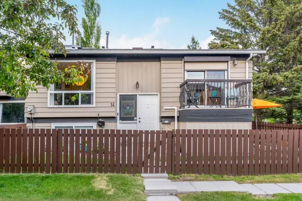7205 4 ST NE #14, Calgary, AB T2K 5S3