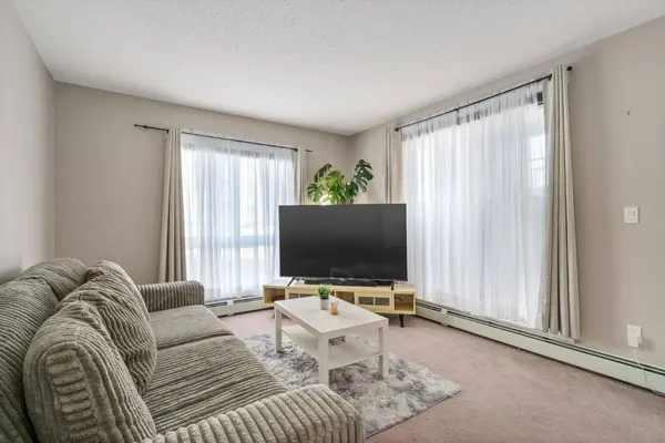 10 Kincora Glen PARK NW #115, Calgary, AB T3R1R9
