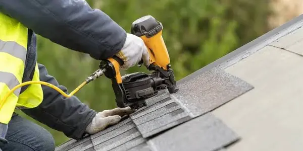 feature image of Should You Choose 20, 30, or 40-Year Shingles? A Homeowner’s Guide