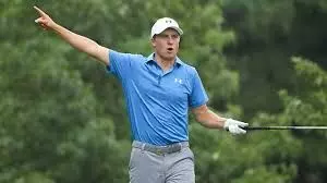 The Pros and Cons of Living on a Golf Course: Is It Right for You?