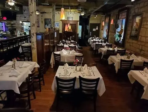 The Top 5 Restaurants in Lemont for Dinner: Where to Eat and Why