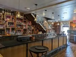 feature image of Top 5 Restaurants in Frankfort, Illinois for Dinner—and Why They’re Worth a Visit