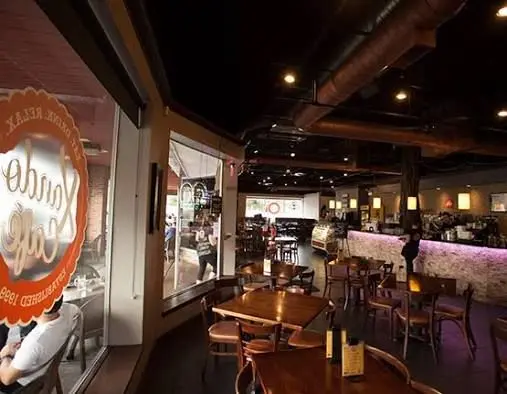 feature image of Top 5 Restaurants to Eat Dinner in Hickory Hills and Why?