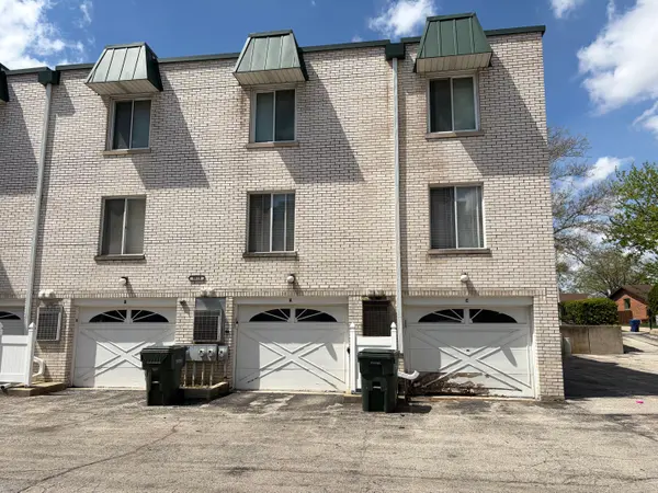 9821 S Keeler Ave #A, Oak Lawn, IL 60453-3476
