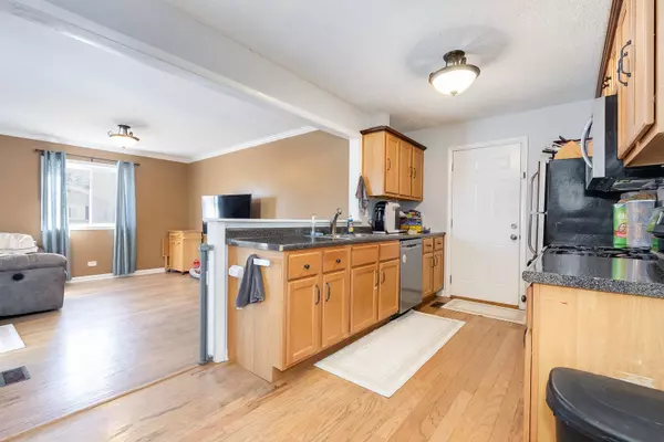 128 Grove Court, Bolingbrook, IL 60440