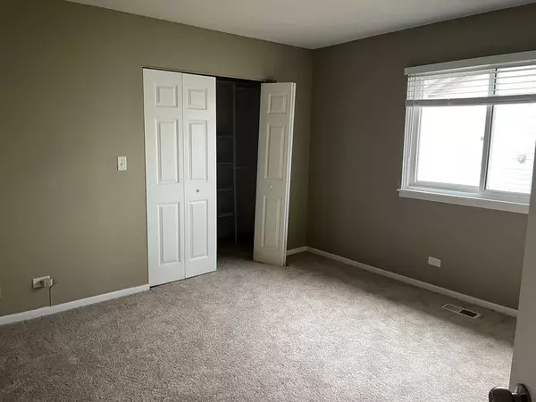 304 N JANES AVE, Bolingbrook, IL 60440